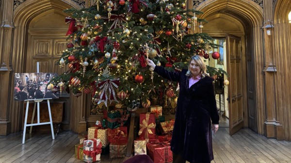 Latest Friends on Friday Video: 'Christmas Tour'